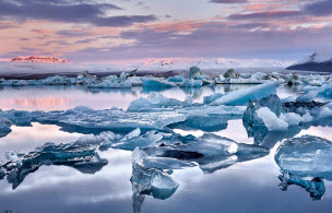 Jökulsárlón Glacier Lagoon and Diamond Beach
